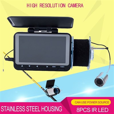 Pencari ikan yang terlihat di bawah air